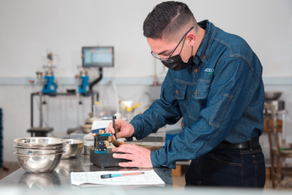 Captura de pantalla 2023-03-27 a la(s) 12.03.26 p.m. Captura de pantalla 2023-03-27 a la(s) 12.03.26 p.m.